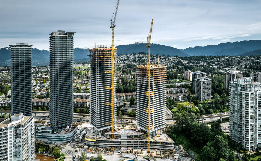 Construction d’un gratte-ciel de 182 mètres de haut : une nouvelle grue Liebherr à l’œuvre au Canada